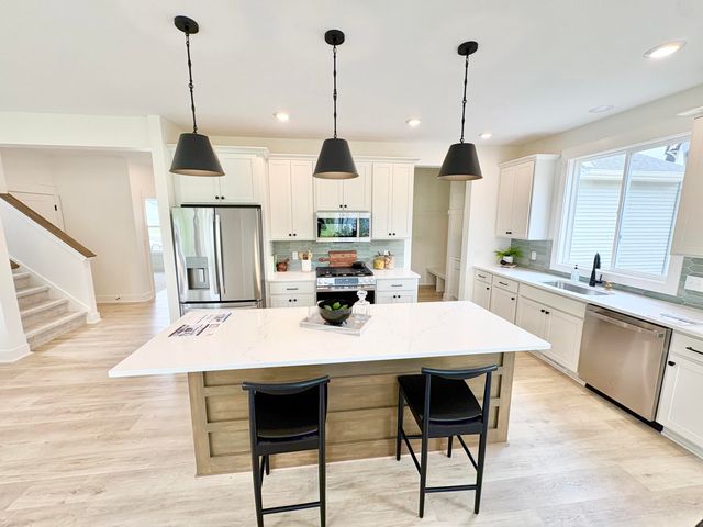 5956 Braemoor Court SE, Caledonia, MI 49316