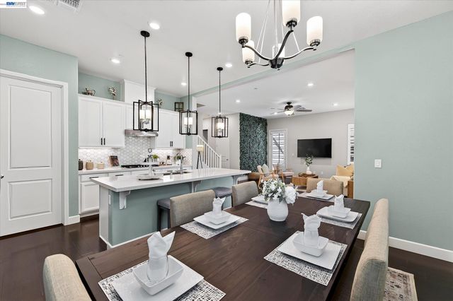 3868 Stanley Blvd, Pleasanton, CA 94566