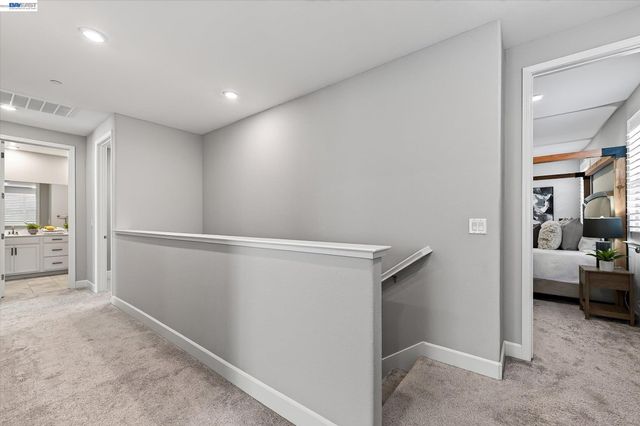 3868 Stanley Blvd, Pleasanton, CA 94566