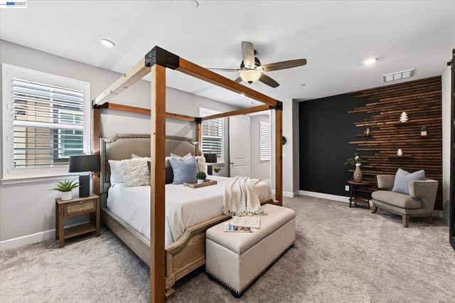 3868 Stanley Blvd, Pleasanton, CA 94566
