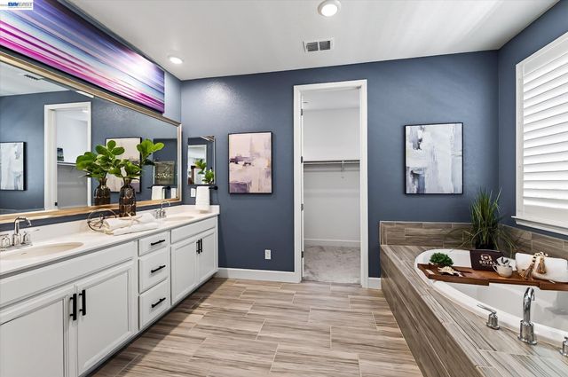 3868 Stanley Blvd, Pleasanton, CA 94566