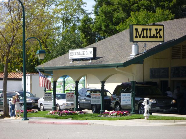3868 Stanley Blvd, Pleasanton, CA 94566
