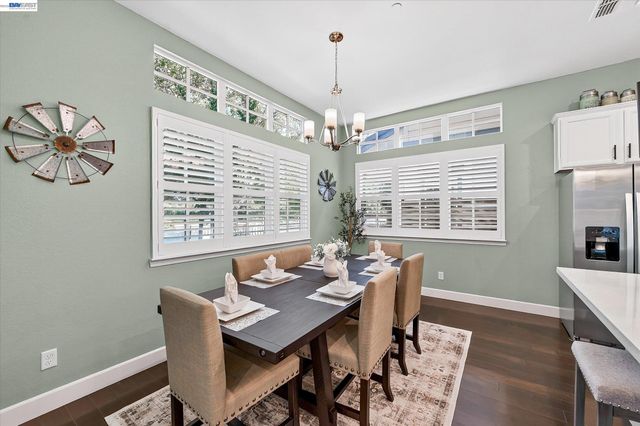 3868 Stanley Blvd, Pleasanton, CA 94566