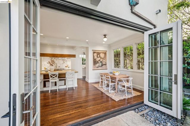 305 Sheridan Ave, Piedmont, CA 94611