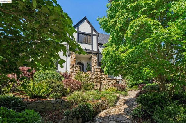 305 Sheridan Ave, Piedmont, CA 94611