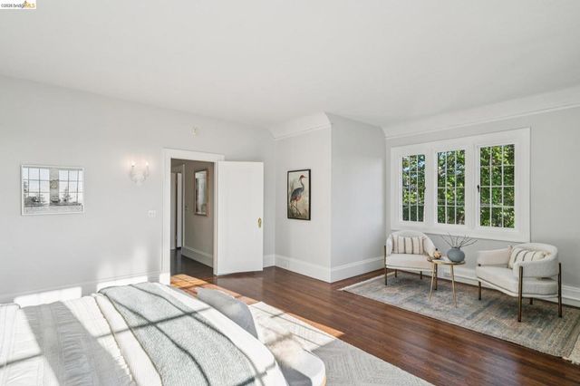 305 Sheridan Ave, Piedmont, CA 94611