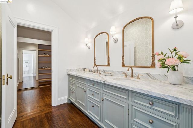 305 Sheridan Ave, Piedmont, CA 94611
