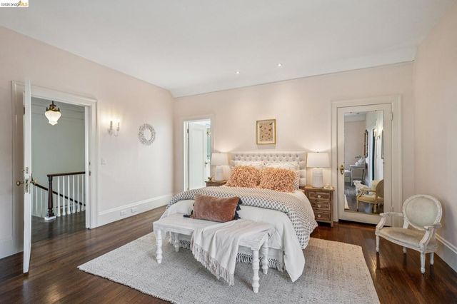 305 Sheridan Ave, Piedmont, CA 94611