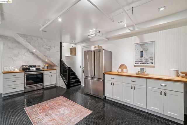 305 Sheridan Ave, Piedmont, CA 94611