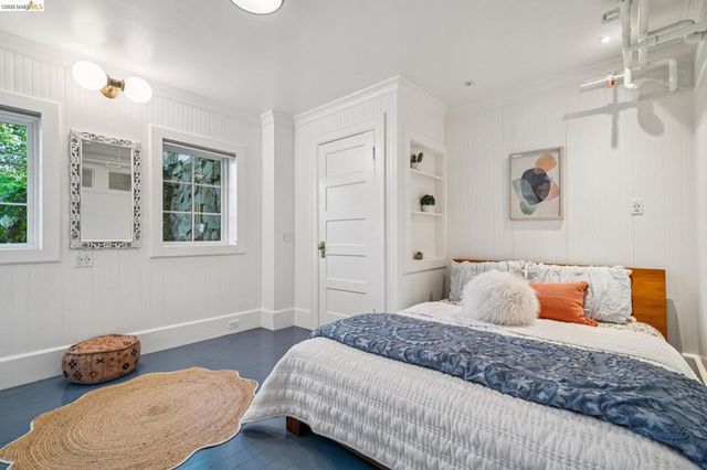 305 Sheridan Ave, Piedmont, CA 94611