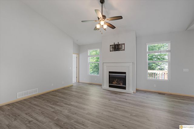 3958 S 190th Street, Omaha, NE 68130