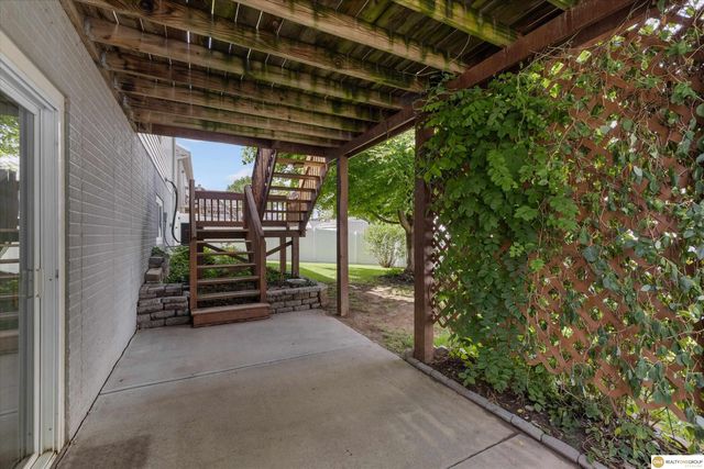 3958 S 190th Street, Omaha, NE 68130