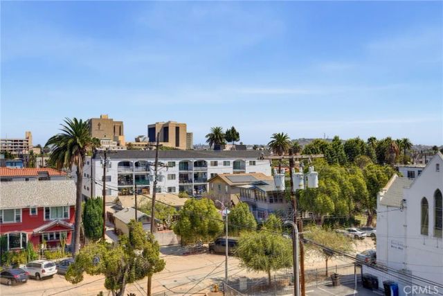 726 Elm Avenue 403, Long Beach, CA 90813
