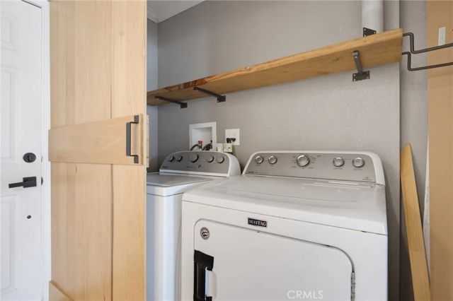 726 Elm Avenue 403, Long Beach, CA 90813