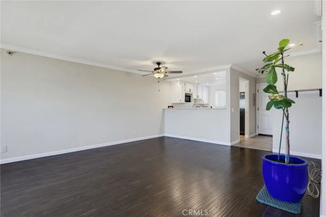 726 Elm Avenue 403, Long Beach, CA 90813
