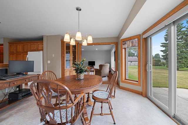 2767 ENGLEWOOD ROAD, Green Bay, WI 54311