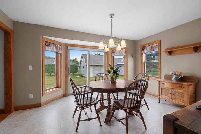 2767 ENGLEWOOD ROAD, Green Bay, WI 54311