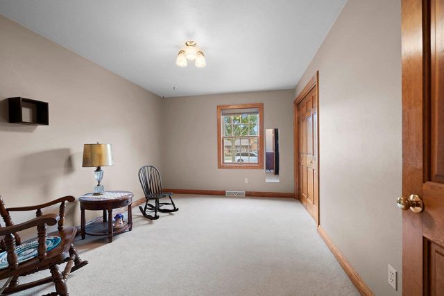 2767 ENGLEWOOD ROAD, Green Bay, WI 54311