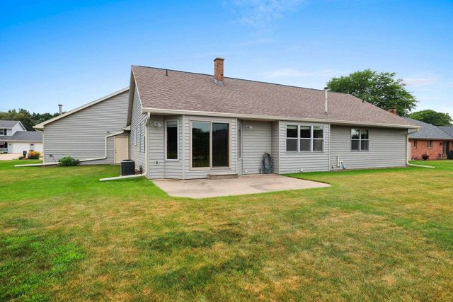 2767 ENGLEWOOD ROAD, Green Bay, WI 54311