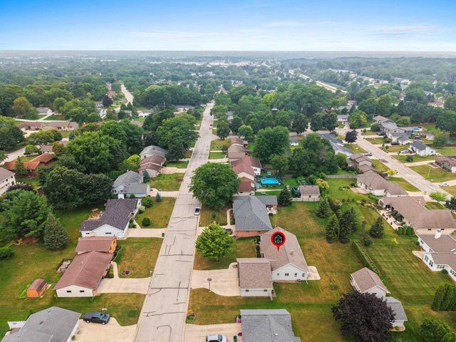 2767 ENGLEWOOD ROAD, Green Bay, WI 54311