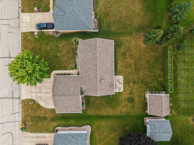 2767 ENGLEWOOD ROAD, Green Bay, WI 54311