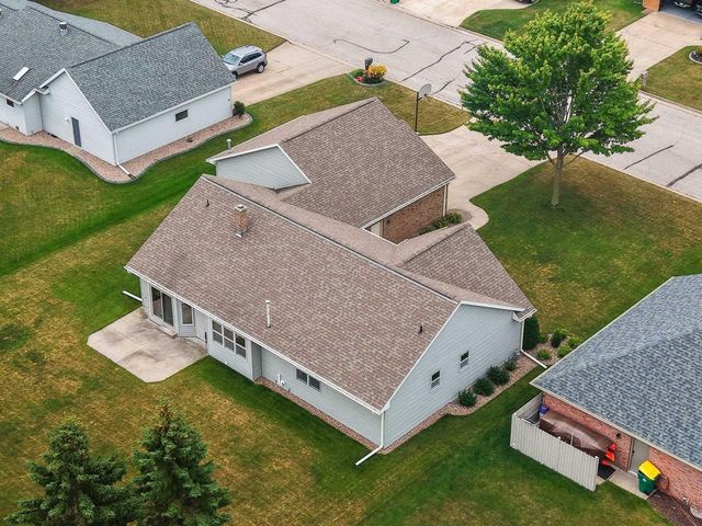 2767 ENGLEWOOD ROAD, Green Bay, WI 54311