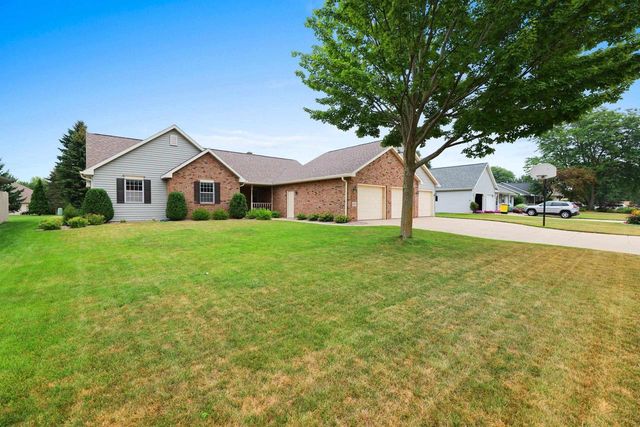 2767 ENGLEWOOD ROAD, Green Bay, WI 54311