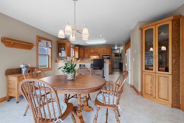 2767 ENGLEWOOD ROAD, Green Bay, WI 54311