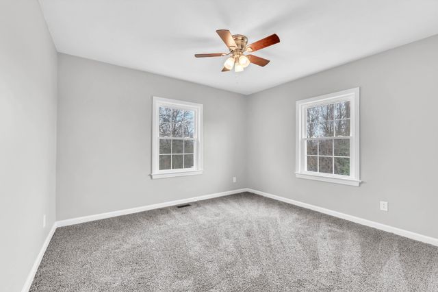 3436 Highway 48, Cunningham, TN 37052