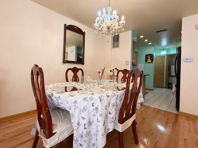 2105 S Tan Court C, Chicago, IL 60616