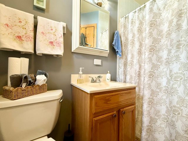 2105 S Tan Court C, Chicago, IL 60616