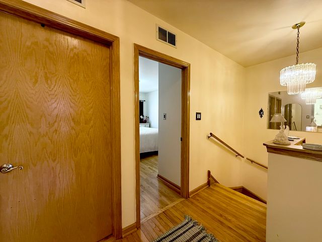 2105 S Tan Court C, Chicago, IL 60616