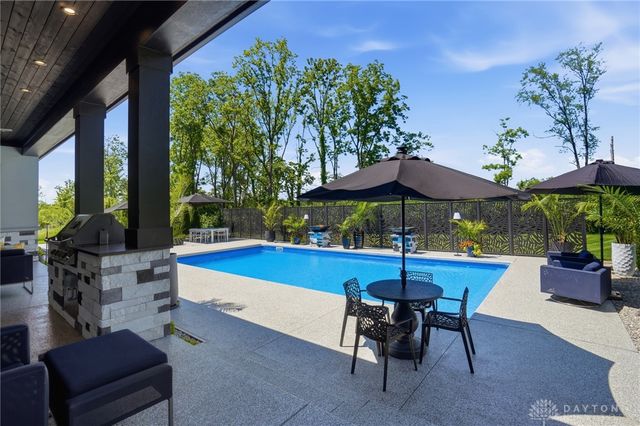 2268 Presley Court, Clearcreek Twp, OH 45036