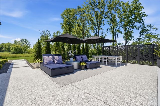 2268 Presley Court, Clearcreek Twp, OH 45036