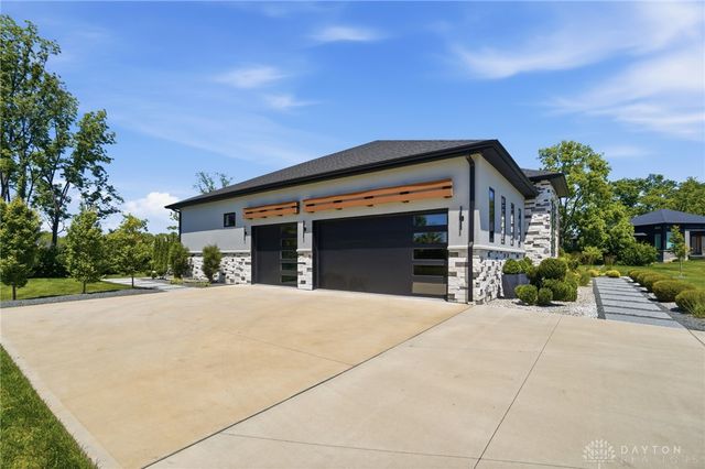 2268 Presley Court, Clearcreek Twp, OH 45036