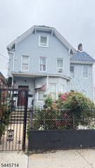 407 Jefferson Ave, Elizabeth City, NJ 07201