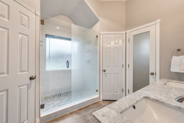 4817 Dogleg Drive, Haltom City, TX 76117