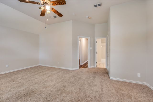 4817 Dogleg Drive, Haltom City, TX 76117