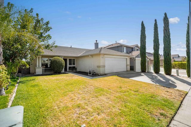 214 Shadywood Ave, Lathrop, CA 95330