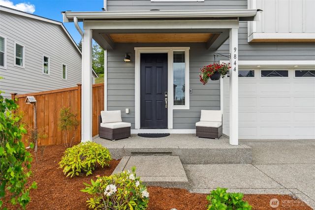 9844 Prospect Place, Gig Harbor, WA 98332