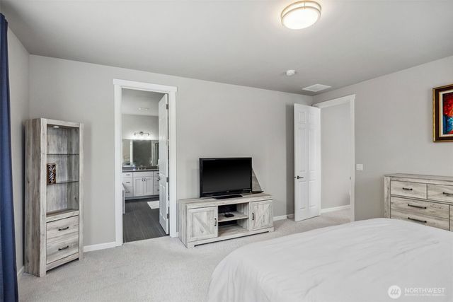 9844 Prospect Place, Gig Harbor, WA 98332