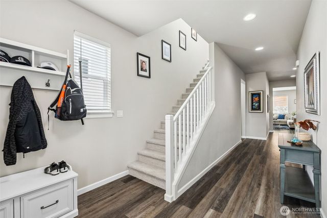 9844 Prospect Place, Gig Harbor, WA 98332