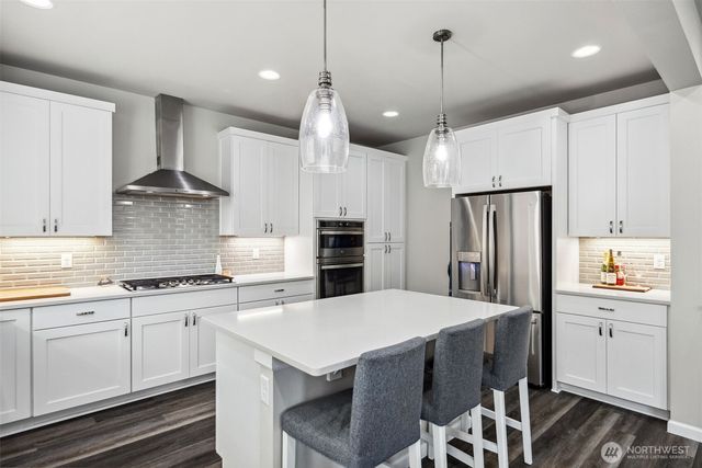 9844 Prospect Place, Gig Harbor, WA 98332