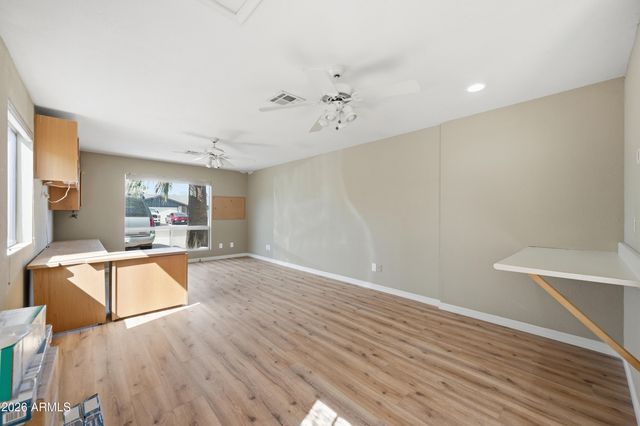 4949 E Shaw Butte Drive, Scottsdale, AZ 85254