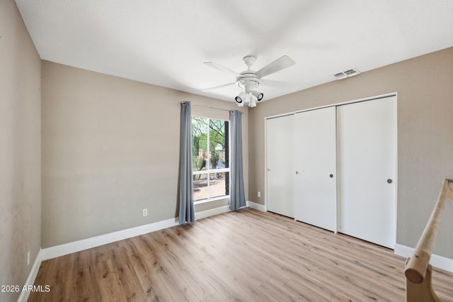 4949 E Shaw Butte Drive, Scottsdale, AZ 85254