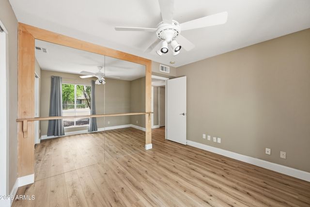 4949 E Shaw Butte Drive, Scottsdale, AZ 85254