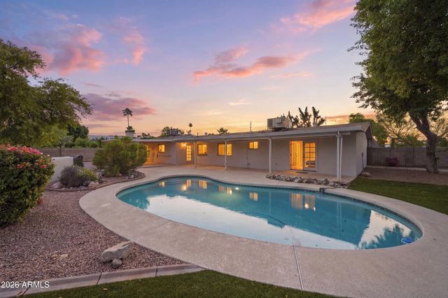 4949 E Shaw Butte Drive, Scottsdale, AZ 85254