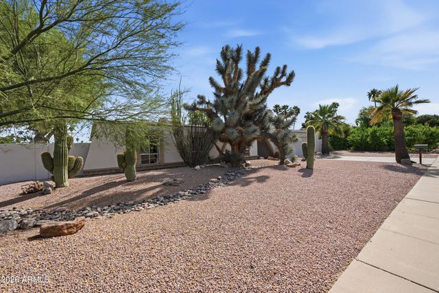 4949 E Shaw Butte Drive, Scottsdale, AZ 85254
