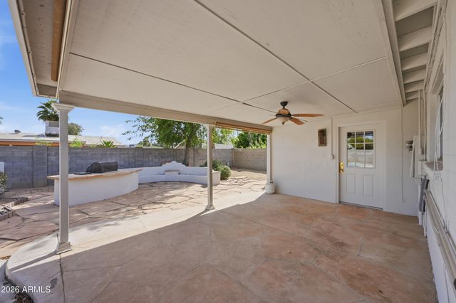 4949 E Shaw Butte Drive, Scottsdale, AZ 85254