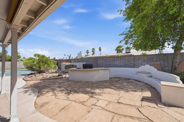 4949 E Shaw Butte Drive, Scottsdale, AZ 85254